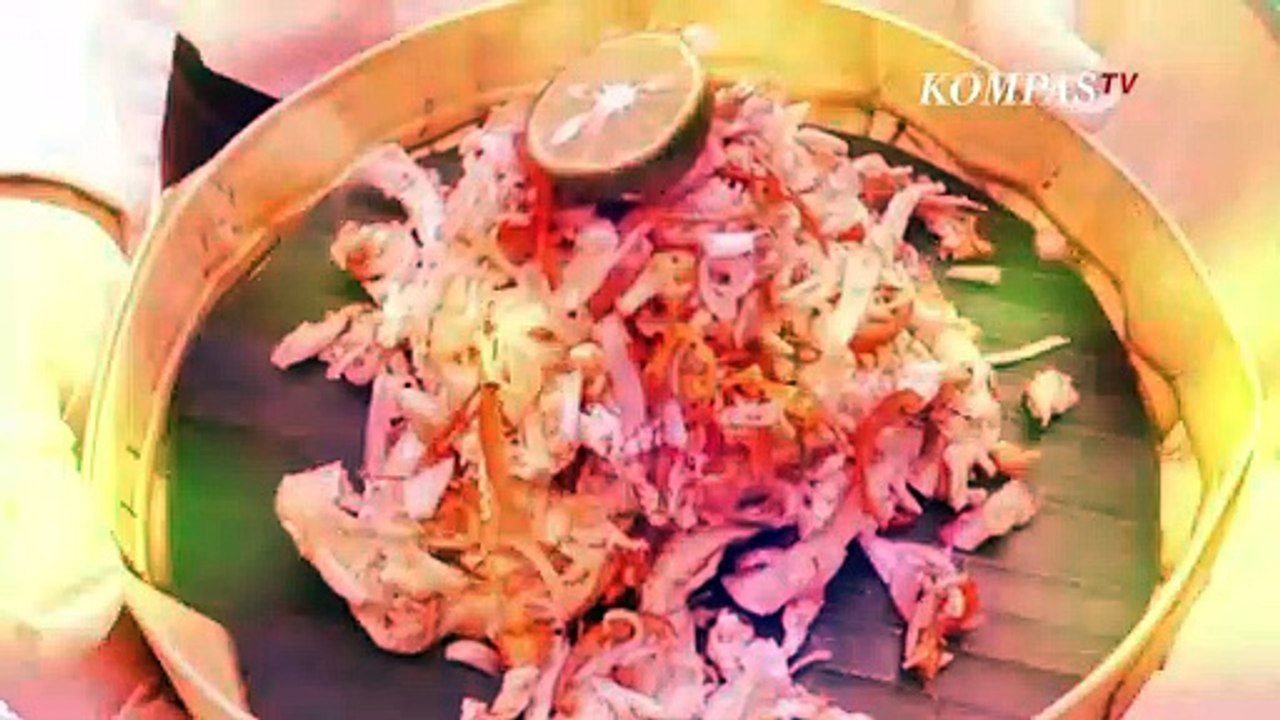 Yummy! Sensasi Ayam Geprek Sambal Matah Khas Bali