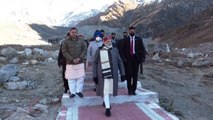 PM Modi reaches Kedarnath, to inaugurate projects worth Rs 400 crore