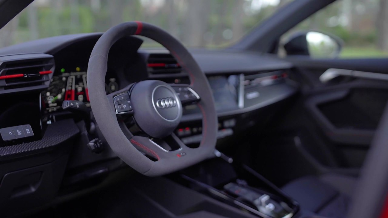 Audi RS 3 Sportback und RS 3 Limousine - Fahrdynamik sichtbar gemacht - das Interieur