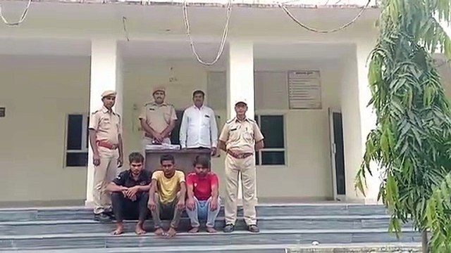 दिवाली पर बड़ी वारदात की थी फिराक, तीन बंदूकधारी गिरफ्तार