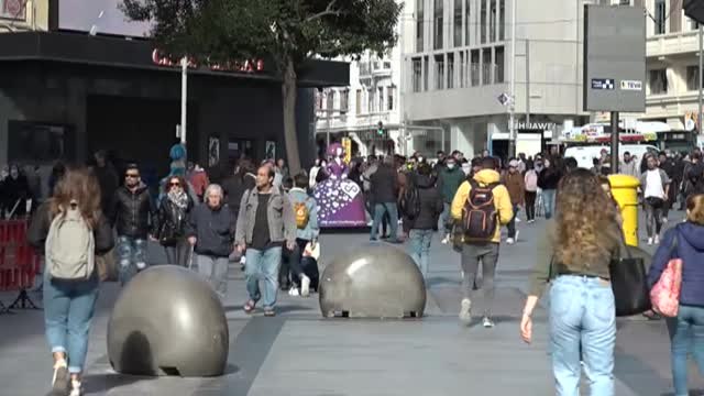 Meninas solidarias contra la violencia de género