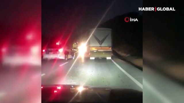 Arnavutköy'de dur ihtarına uymayıp kaçan şüpheliyi polis ayağından vurarak durdurdu