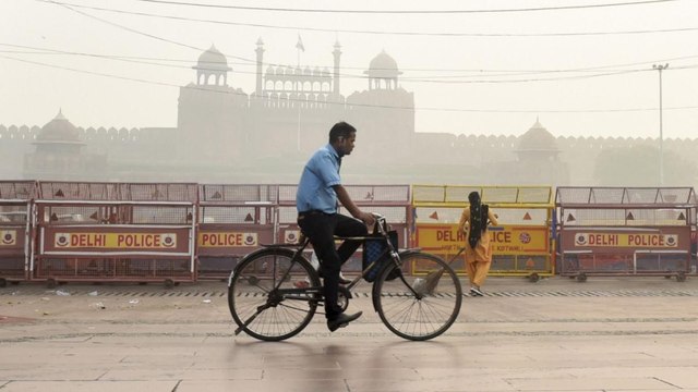 Delhi-NCR chokes post Diwali celebrations