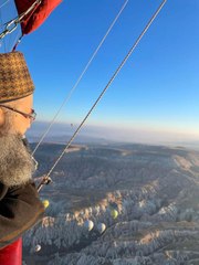 "Helal olan her şeye binerim" diyen Cübbeli Ahmet, bu kez de balona bindi