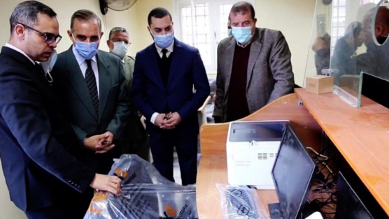 مواطنون يشيدون بتطوير خدمات الشهر العقاري في كفر الشيخ