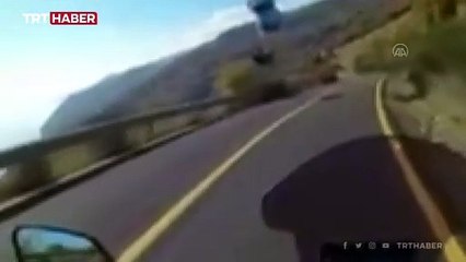 Tekirdağ'da yamaç paraşütü pilotu elektrik tellerine takıldı