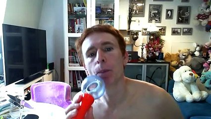 Wiwi égratigne "l'argent"