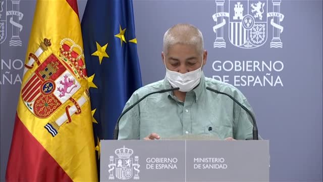 Sanidad vuelve a cubrir tratamientos de fertilidad para mujeres solteras, lesbianas, bisexuales y personas trans con capacidad gestante