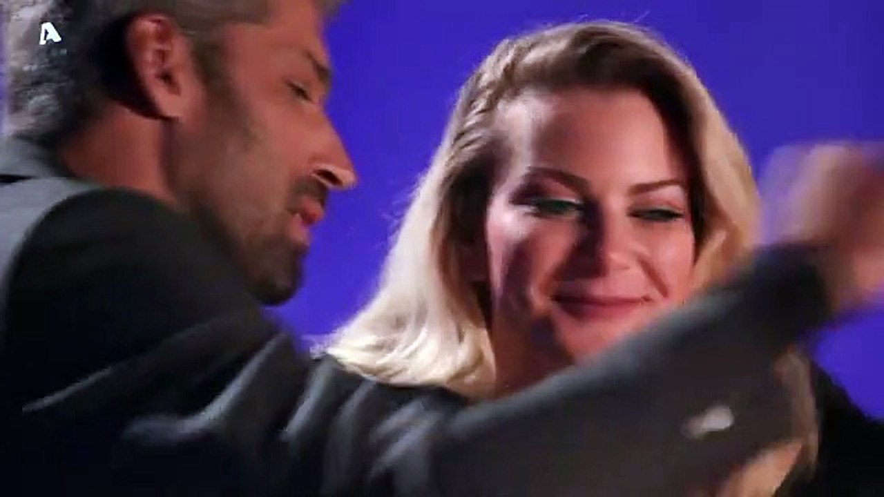 The Bachelor: Το ονειρεμένο ραντεβού Αλέξη Παππ...
