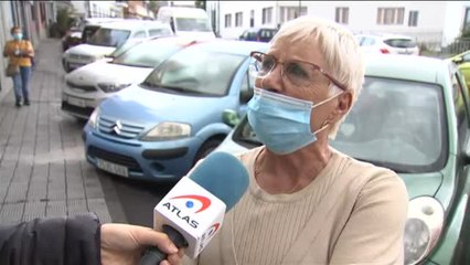 La mezcla de lluvia y ceniza amenaza con hundir los tejados en La Palma