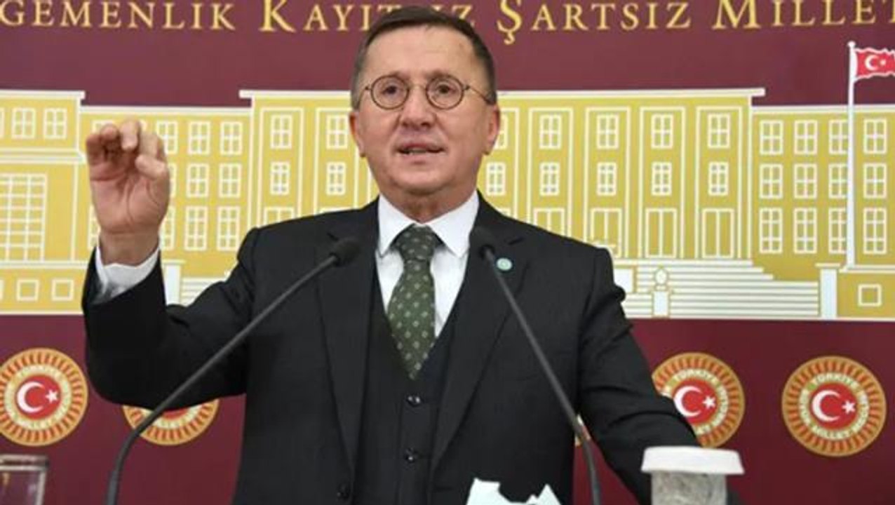 Şehit yakınına küfür eden Lütfü Türkkan'ın basın toplantısında İYİ Parti'den istifa edeceği konuşuluyor