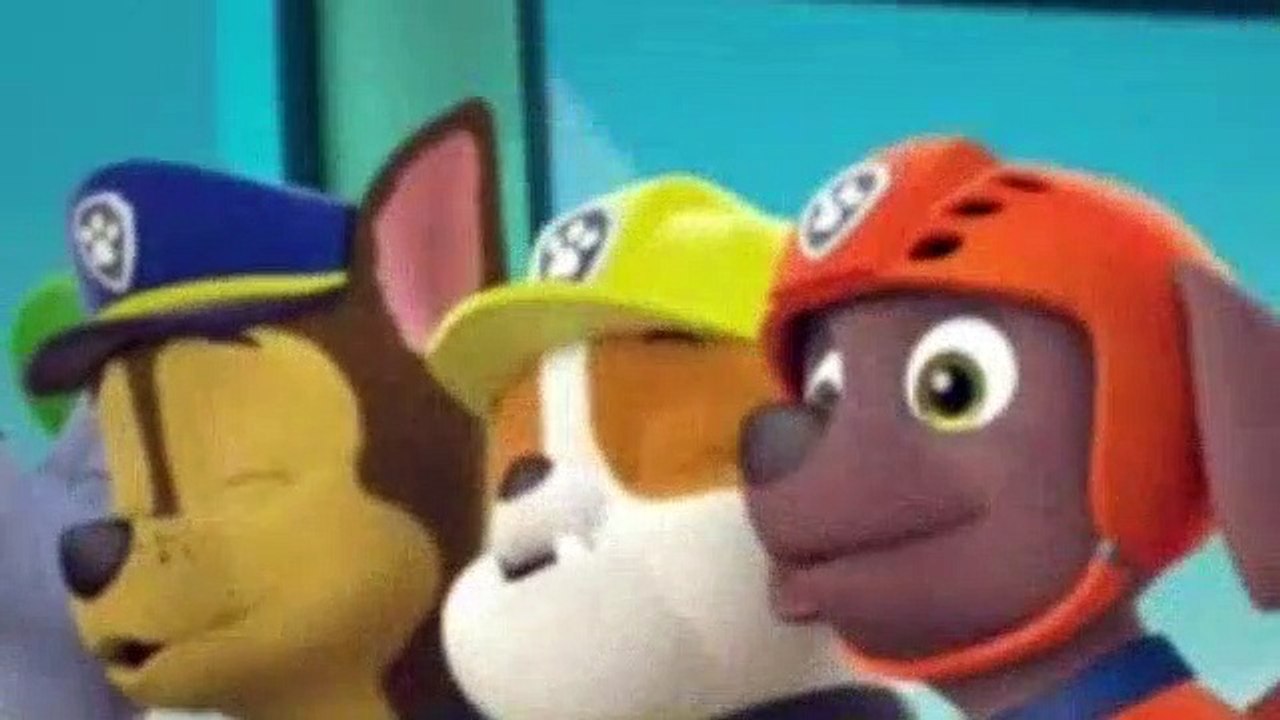 Paw Patrol S03E03 Pups Save The Soccer Game