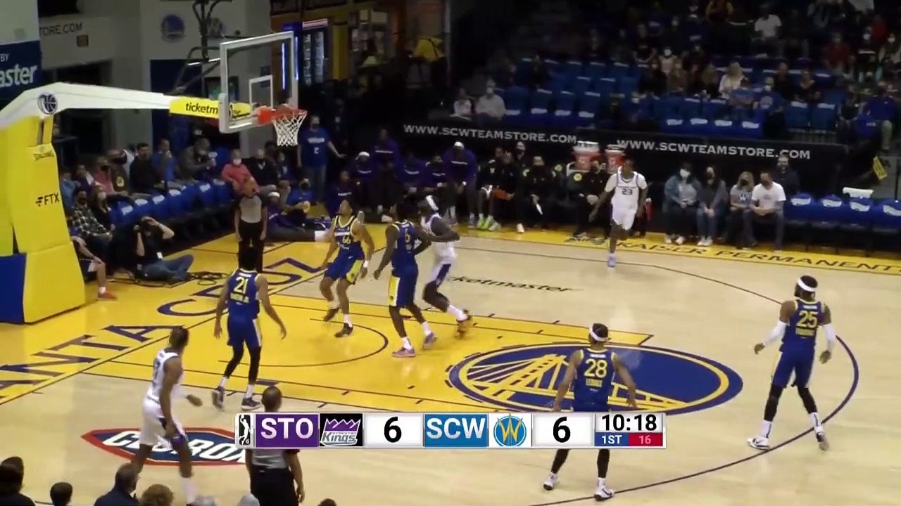 Neemias Queta (24 points) Highlights vs. Santa Cruz Warriors