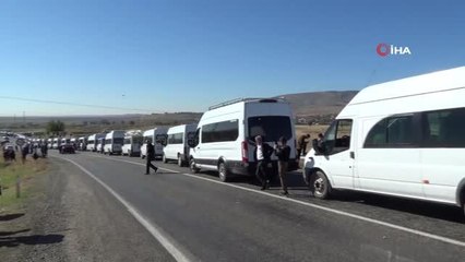 Sason'dan 500 araçlık konvoy Cumhurbaşkanı Erdoğan'ı karşılamak için yola çıktı