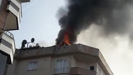 Sancaktepe’de korkutan yangın