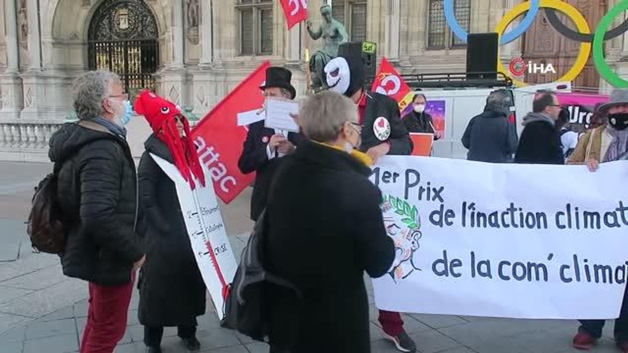 Paris'te çevreciler sokağa indi
