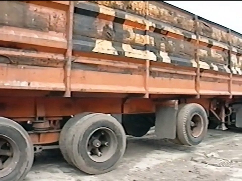 Mighty Machines - At The Demolition Site (2001 US Anchor Bay Entertainment VHS Release)