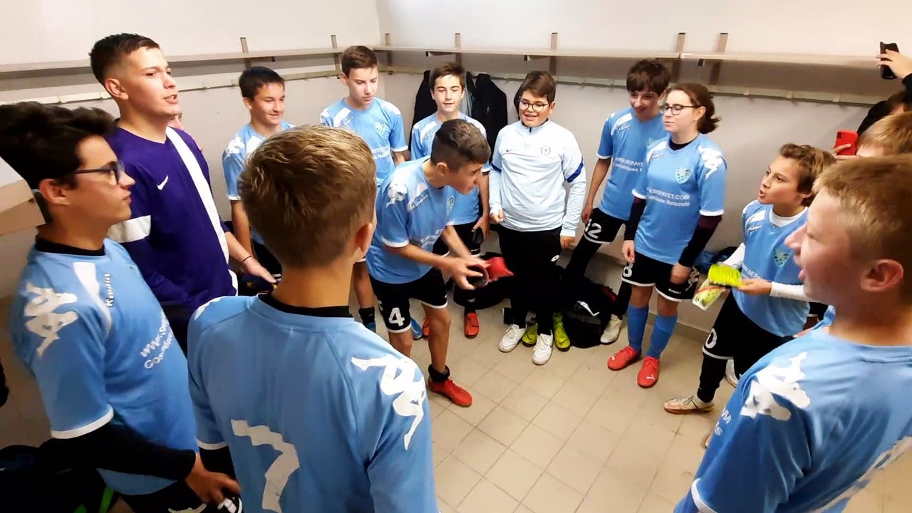 U15 / LE CHANT DE LA VICTOIRE A QUETIGNY (06/11)