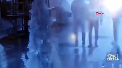 İçeri alınmadığı barın korumasını vurdu