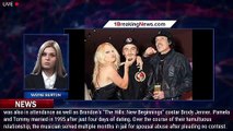 Pamela Anderson reunites with ex-husband Tommy Lee at son's fashion event - 1breakingnews.com