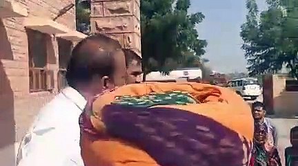 पोस्टमार्टम में मल्टीपल इंजरी से मौत, तीसरे दिन भी शव नहीं उठाया