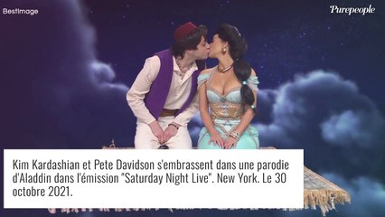 Kim Kardashian très proche de Pete Davidson ? Des sources balancent