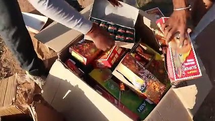 Emotional  - Our Car Vs 100000 Diwali Crackers - हमारी फेरारी को आखिरी सलाम