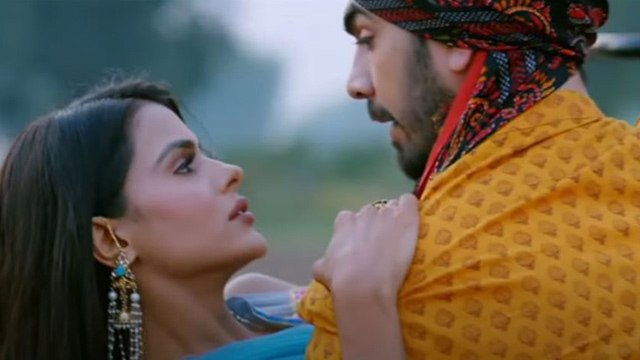 Udaariyaan Episode 204: Angad saves Tejo from falling from tractor, Angad Tejo love story| FilmiBeat