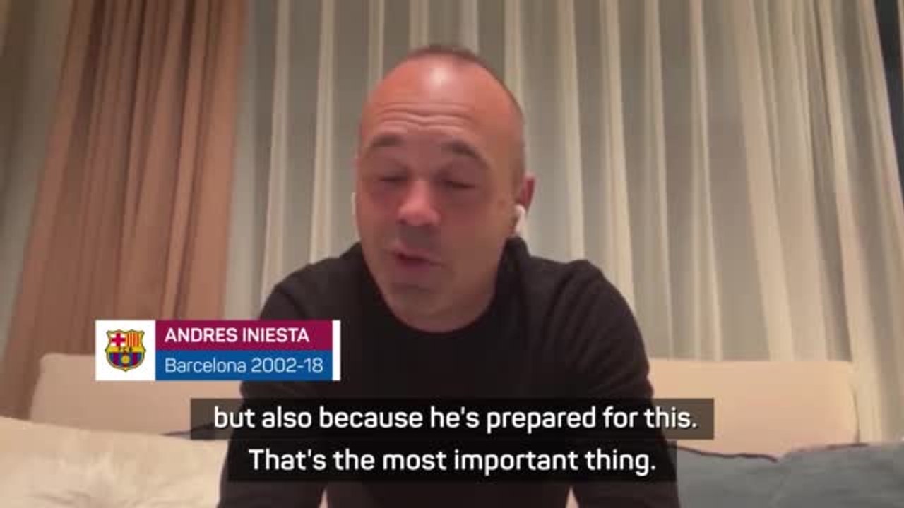 Football fraternity welcomes Xavi's return to Barcelona