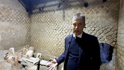 Pompei: la stanza degli schiavi intatta