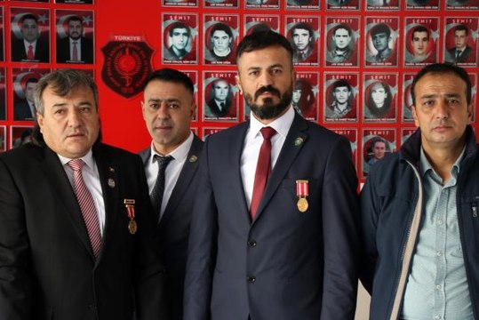 Uşak'ta gaziler ve şehit aileleri, İYİ Parti Kocaeli Milletvekili Lütfü Türkkan'ı kınadı