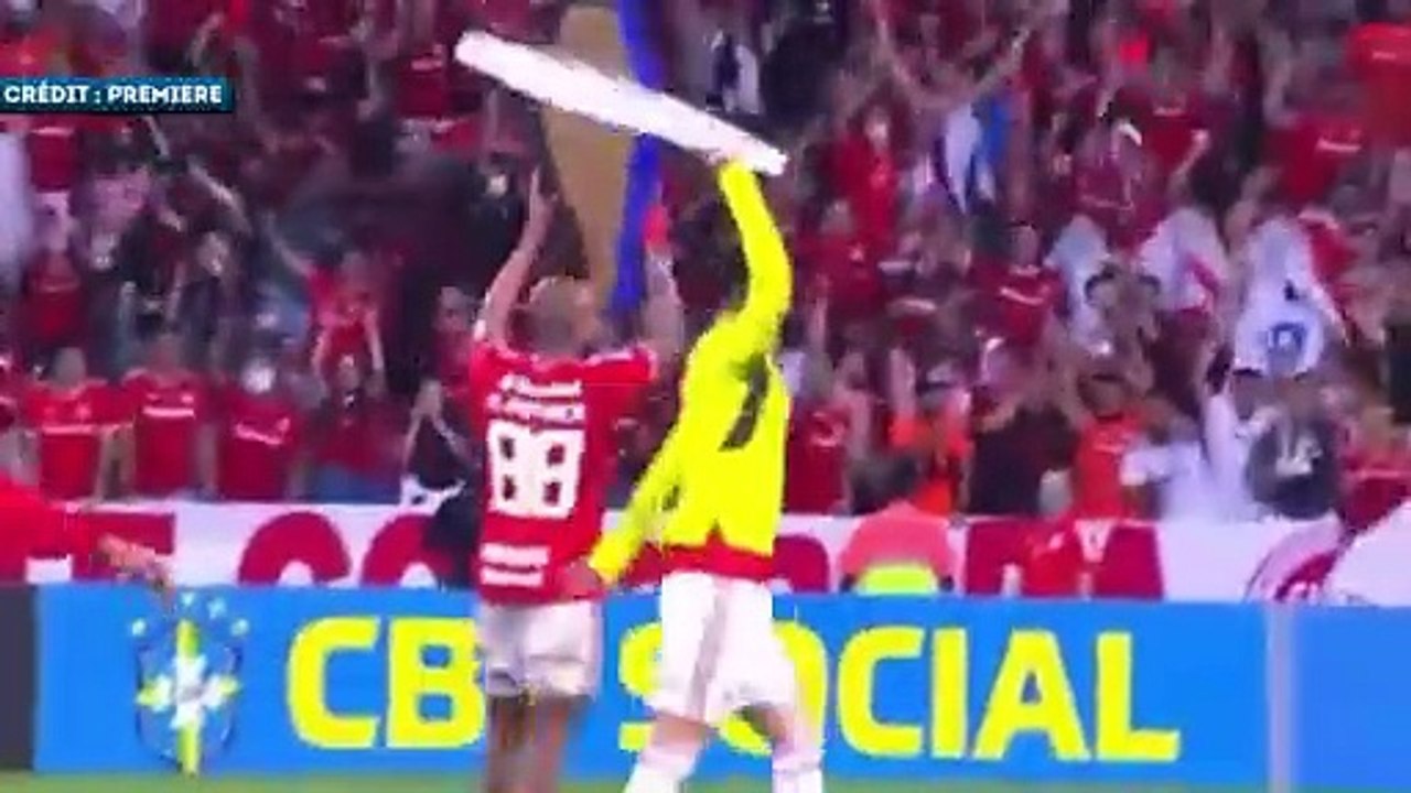 Bagarre générale entre le Gremio et L'Internacional