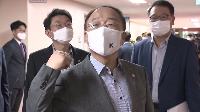 호주에서 요소수 2만ℓ 수입... 수입국 추가 추진 / YTN