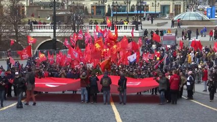 下载视频: Celebrato a Mosca l'anniversario della Rivoluzione d'Ottobre