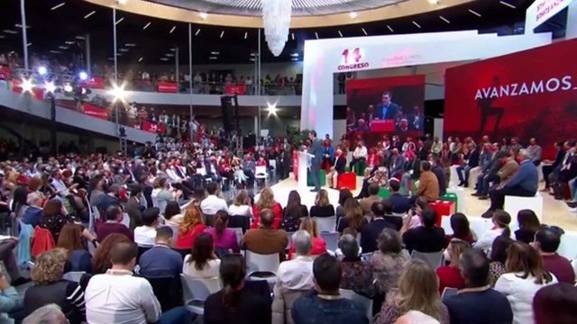 Pedro Sánchez 'bendice' a Juan Espadas: Tú en San Telmo y yo en Moncloa