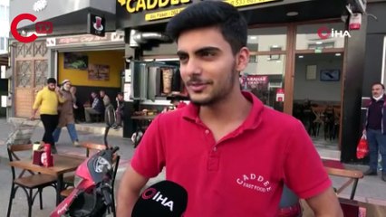 Yaşlı adam, kendisine çarpan motosiklet sürücüsüne böyle sarıldı