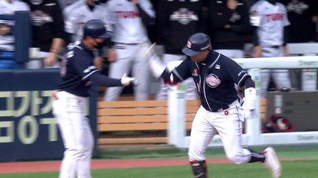 두산, LG 꺾고 2년 연속 플레이오프 진출...두산 10:3 LG / YTN