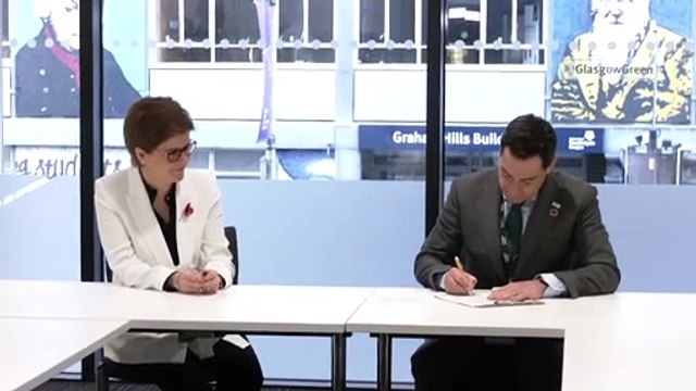 Moreno recalca que Andalucía fija reducir sus emisiones un 41% para 2030