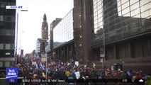 [이 시각 세계] 글래스고에 10만 시위대 