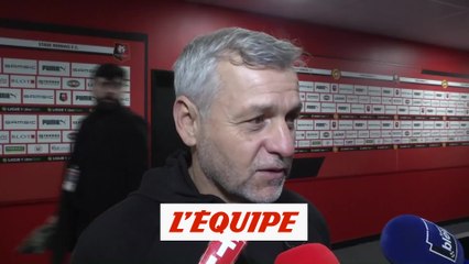 Tải video: Genesio a eu une pensée pour « certains qui (l)'ont bien asticoté » à l'OL - Foot - L1 - Rennes