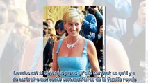 Lady Diana - sa célèbre “revenge dress” va faire un come back fracassant dans The Crown - YouTube