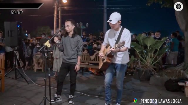 Bikin Semua Penonton Terlena Dengar Lagu Ini | Ikke Nurjanah - Terlena cover Musisi Jogja Project