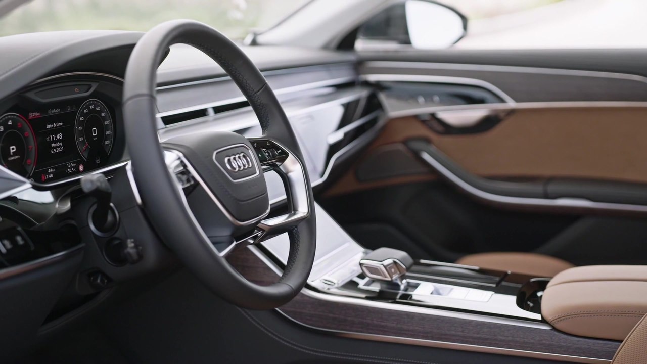 Der Audi A8 - Reduktion als Gestaltungsmittel - der Innenraum