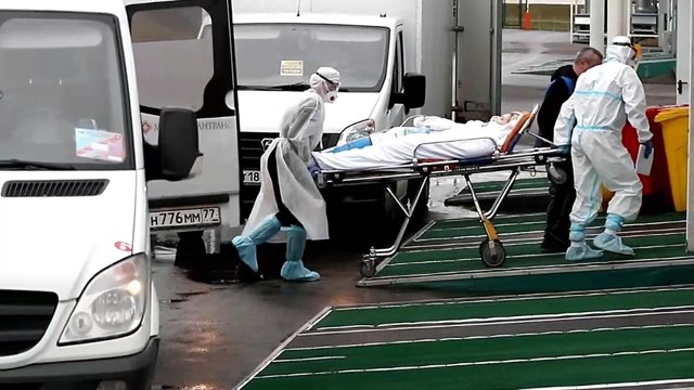 Rusia registra nuevo récord de muertes diarias por covid-19 con 1.239 decesos