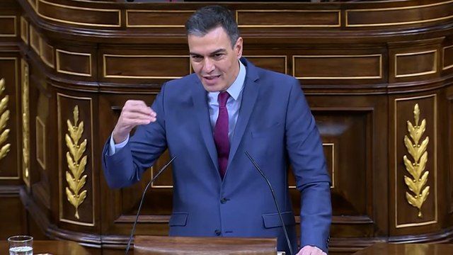 Sánchez se harta de los datos falsos de Casado: ¿España está en quiebra o está en recuperación?