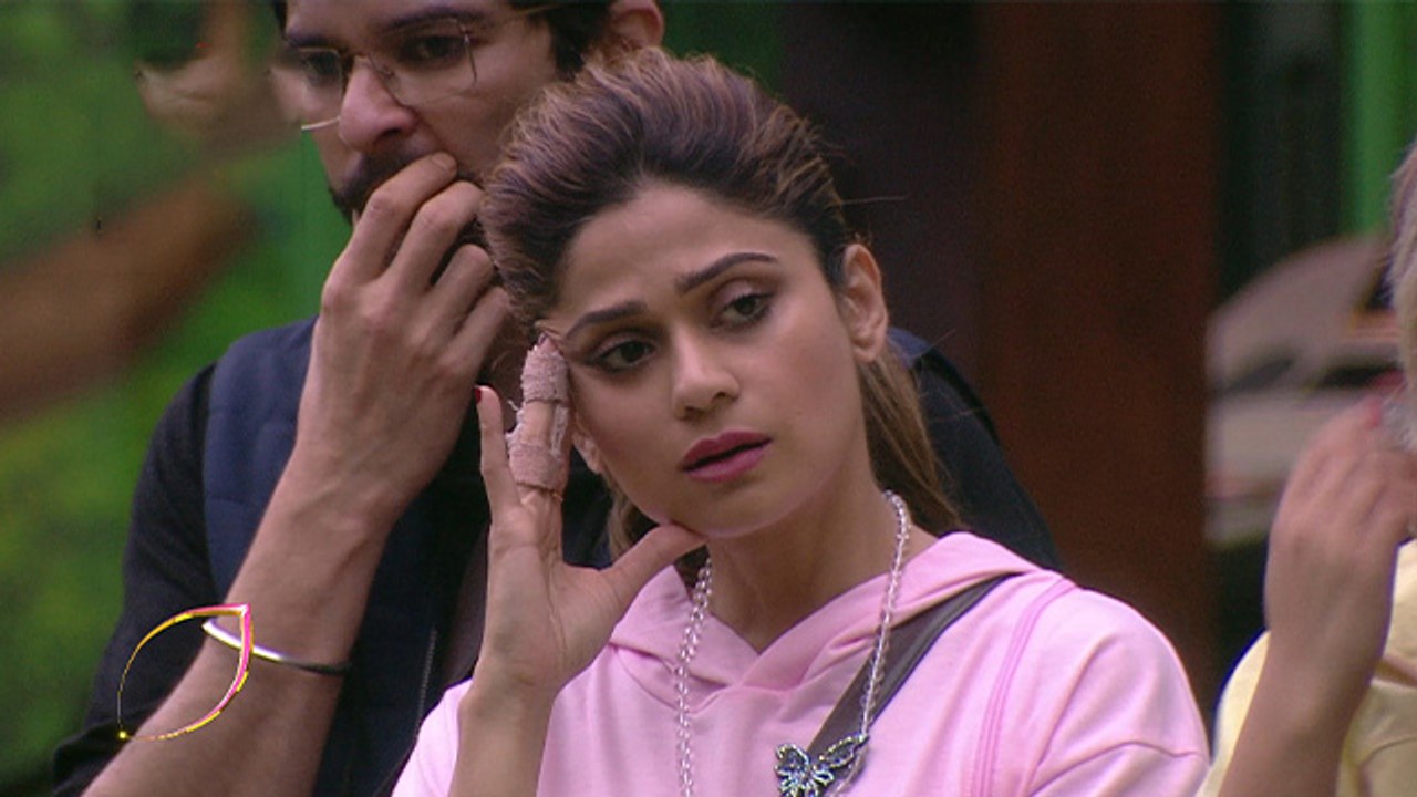 Bigg Boss 15: Shamita Shetty की हरकत से परेशान होकर Jay Bhanushali बोले | FilmiBeat