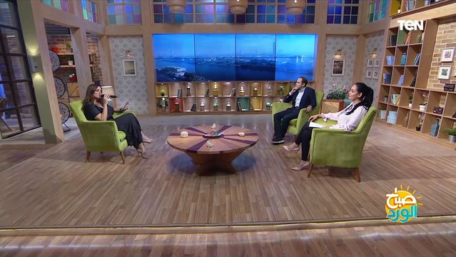 طٌلب منها أن تغني لفيروز شايف البحر شو كبير المطربة اللبنانية منال نعمة تبهر الجميع بأدائها