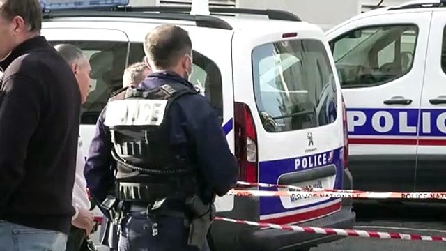 مهاجمة شرطي فرنسي بسلاح أبيض وفرضية الإرهاب مطروحة