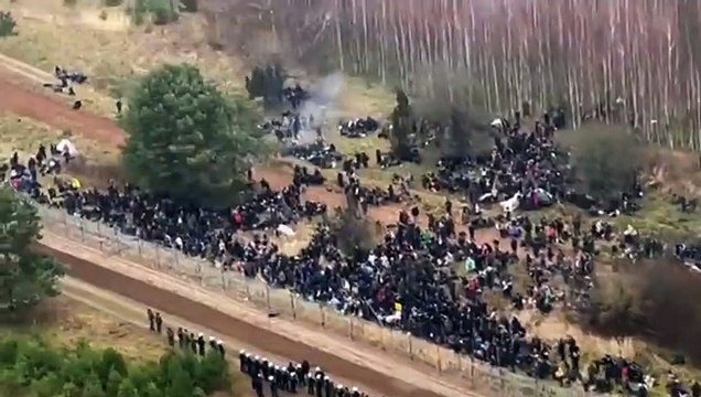 Bélarus : une nouvelle colonne de migrants aux portes de la Pologne
