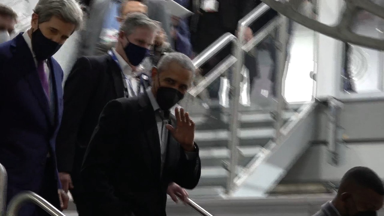 COP26 - Barack Obama ovationné à son arrivée